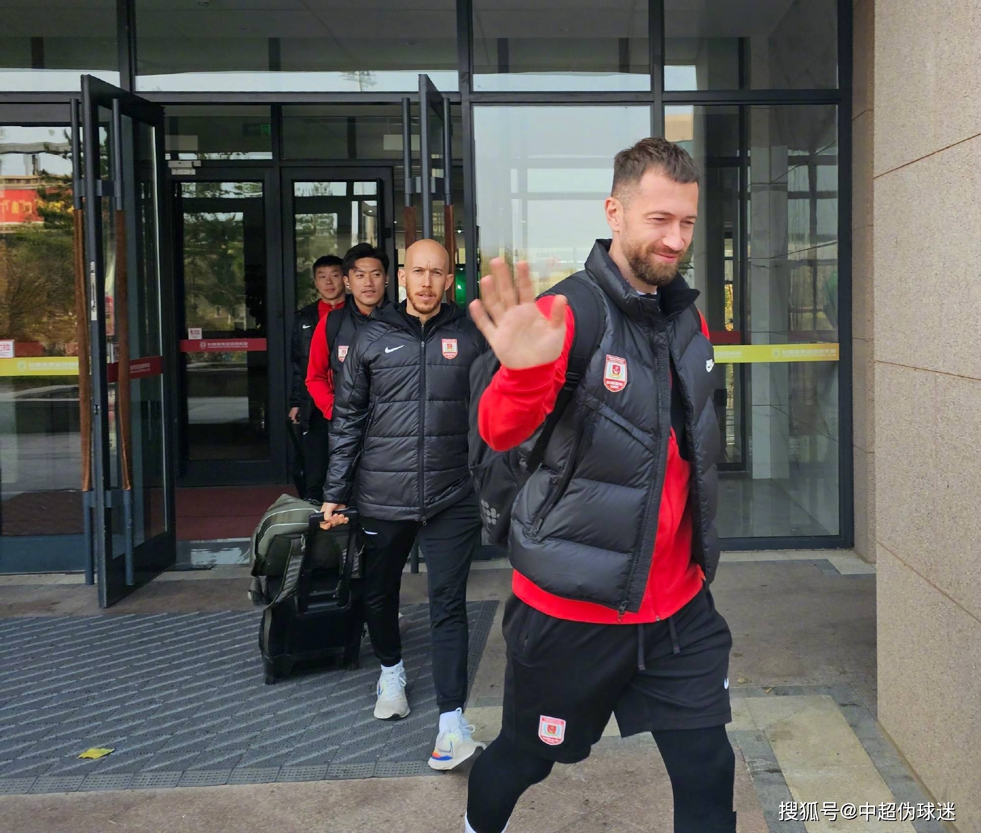 亚锦赛揭晓胜局归属，长春亚泰法国球员夺冠的简单介绍