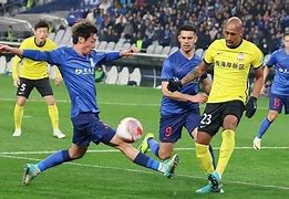 包含阿里特献进球绝杀，助球队斩获胜利的词条