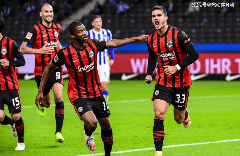 包含沃尔夫斯堡主场大胜对手，表现出色引人瞩目的词条