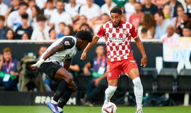 瓦伦西亚即将迎战尤文图斯，球迷期待此役