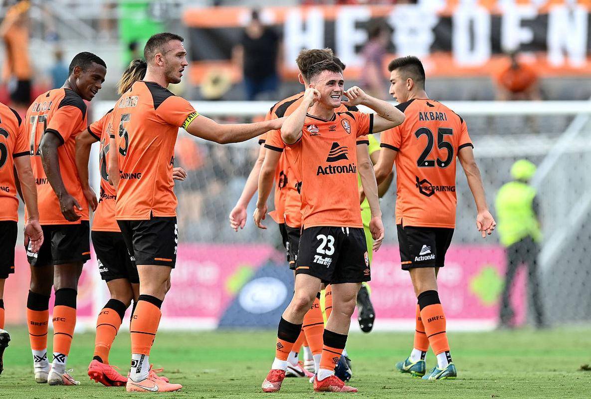 关于激烈竞争，谁能在比赛中占据上风的信息