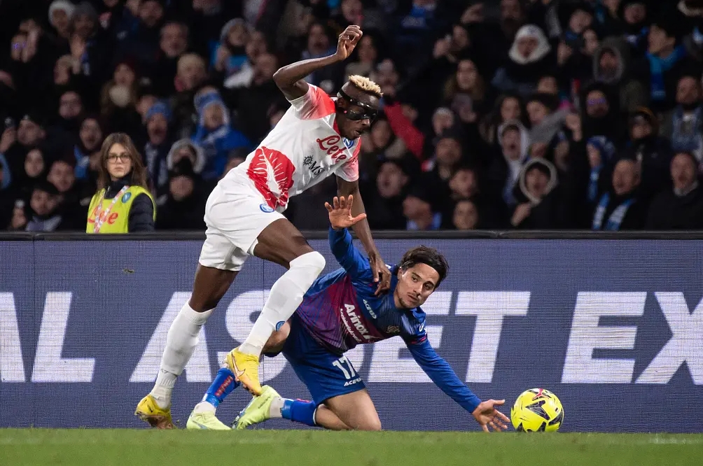 萨索洛主场击败那不勒斯，重新振作的简单介绍