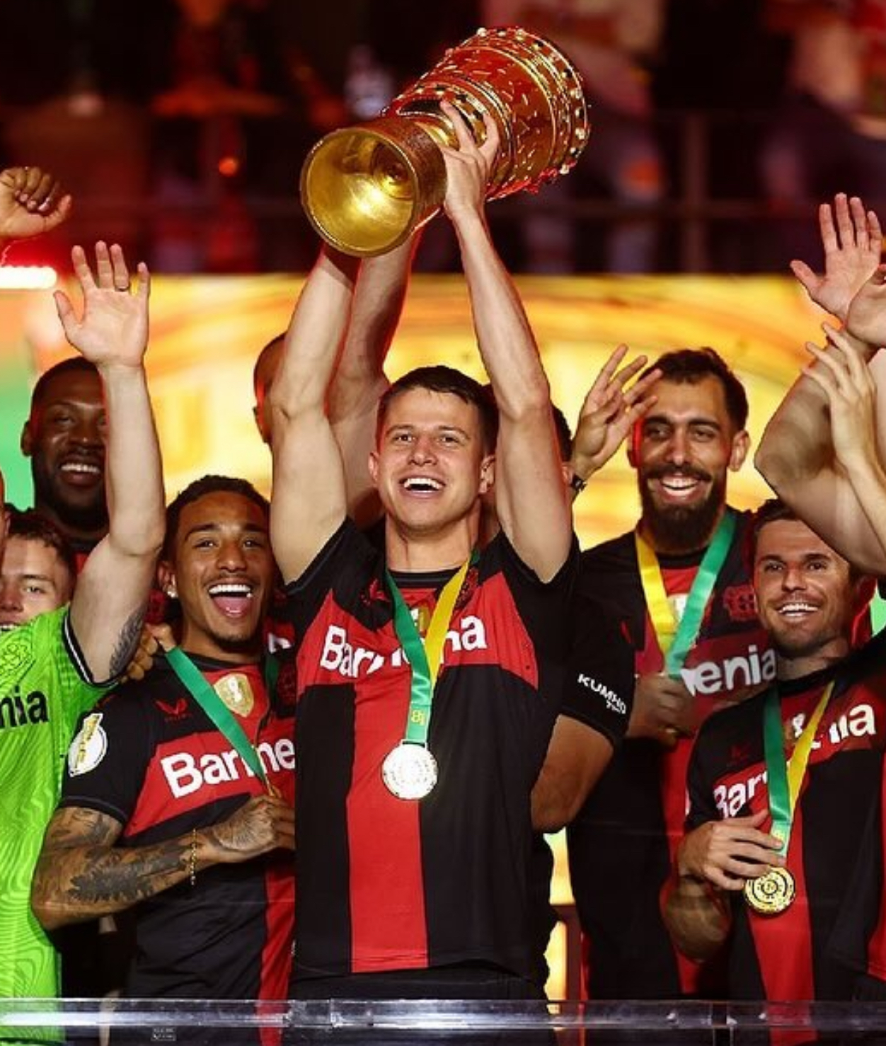 捷克足球运动员在全球联赛中脱颖而出