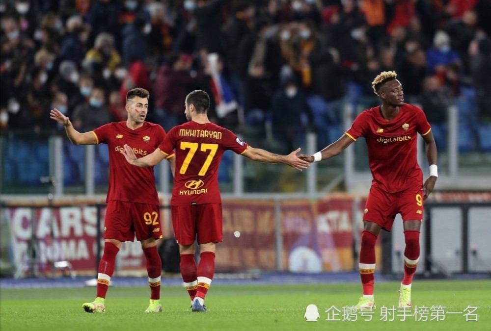 包含帕尔马主场一球小胜，重返意甲积分榜前十的词条