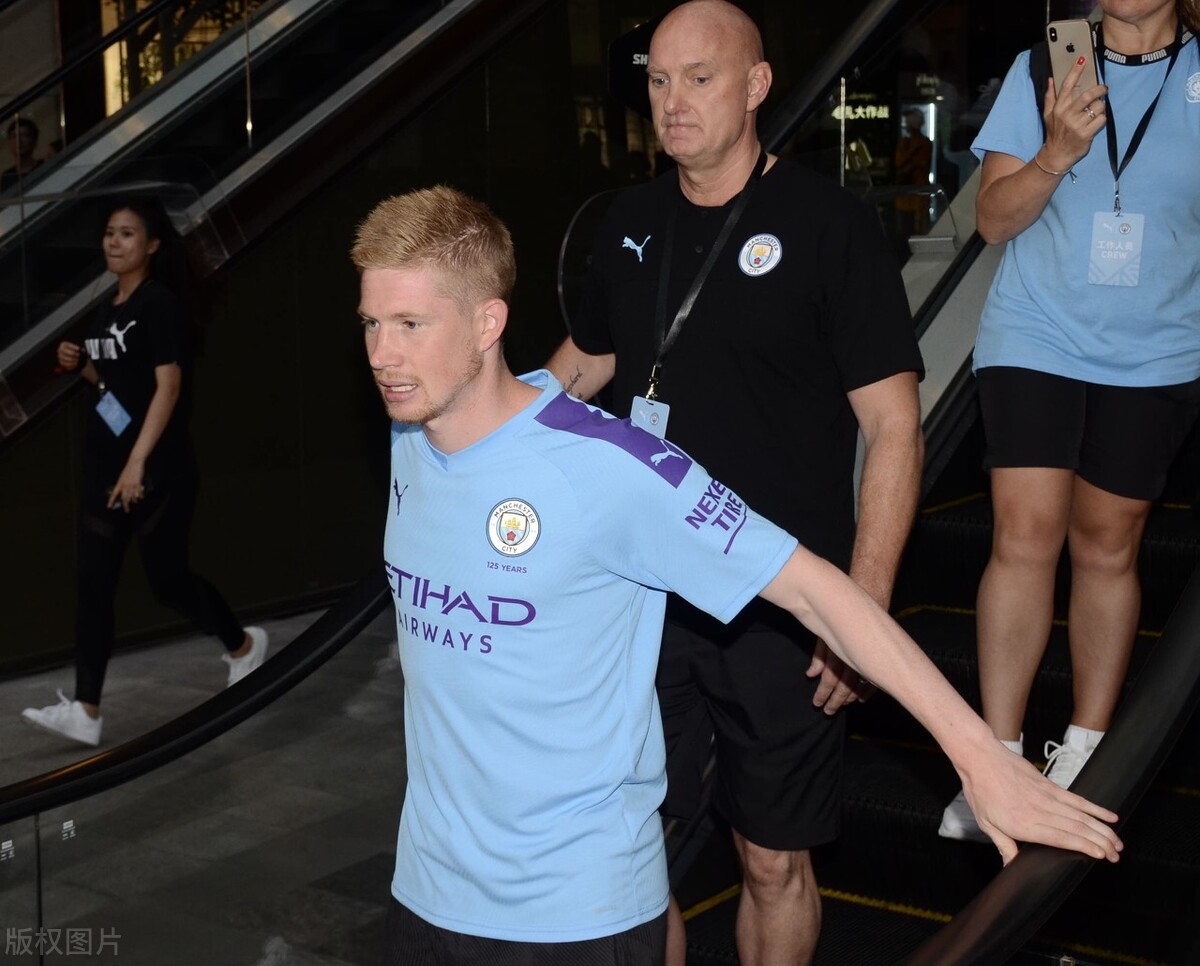 包含英格兰轻取德国队，德布劳内逆转建功欧冠的词条