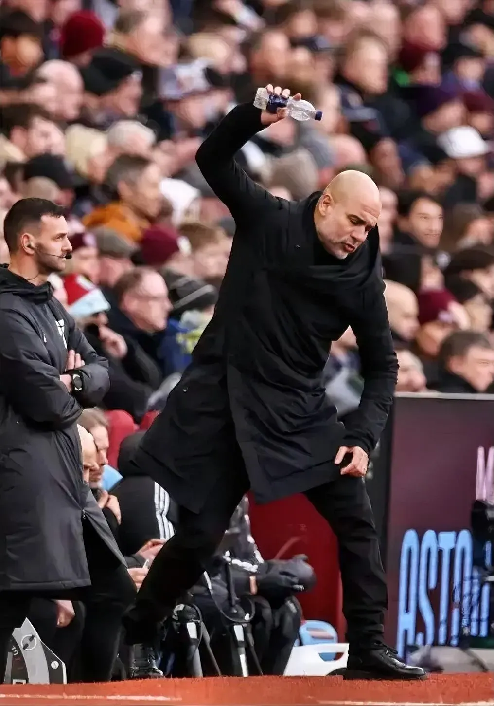 曼城力克勒沃库森，萨拉赫制霸全场的简单介绍