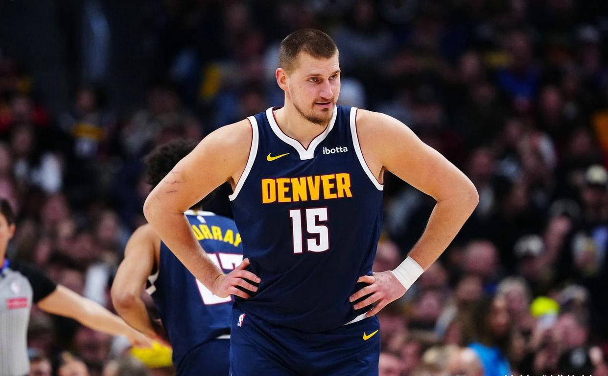 辽宁队翻盘凯尔特人，约基奇关键制胜