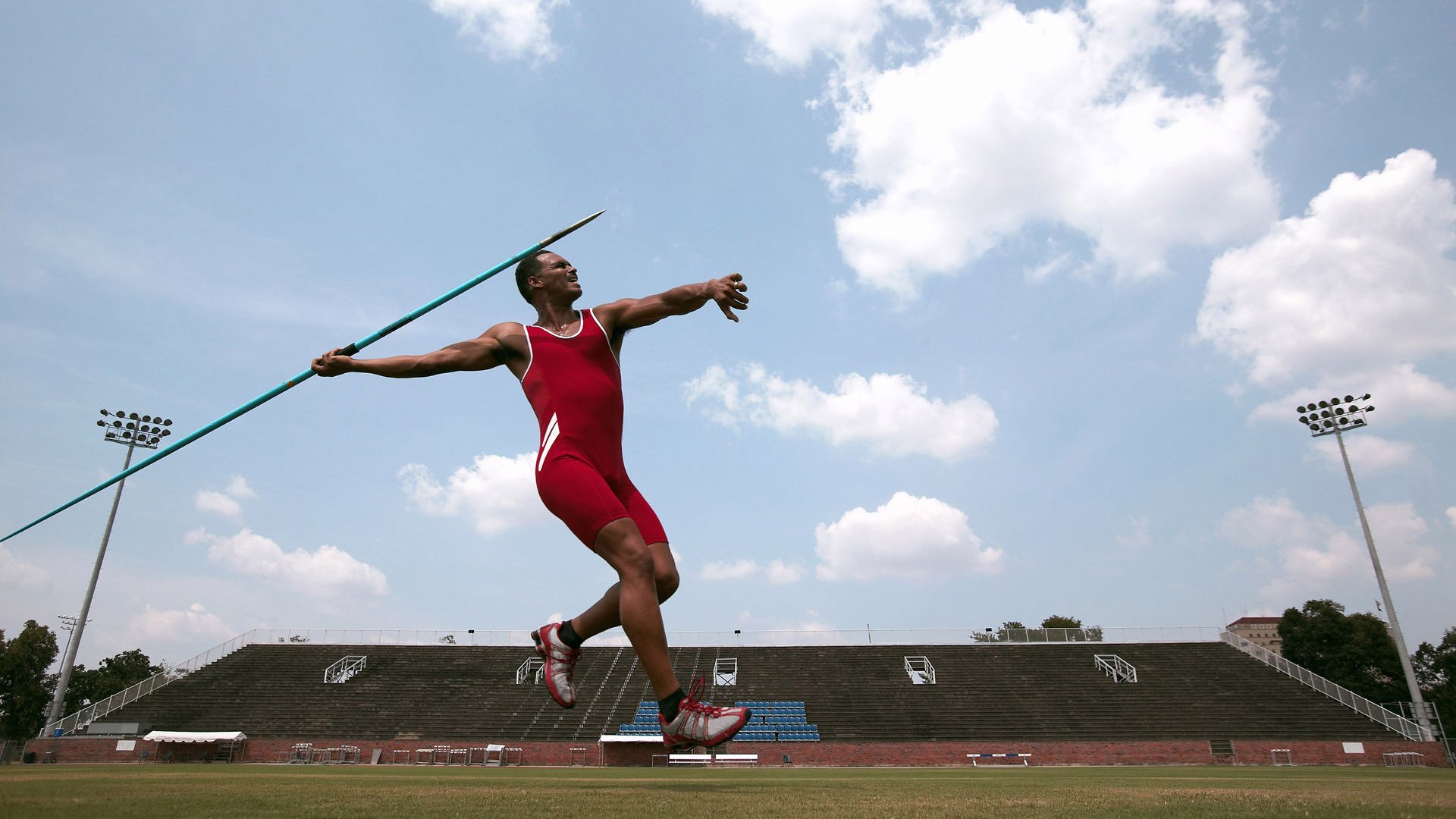 红黑军团南半球闪耀，AC米兰新西兰制霸，罗德里戈一锤定音