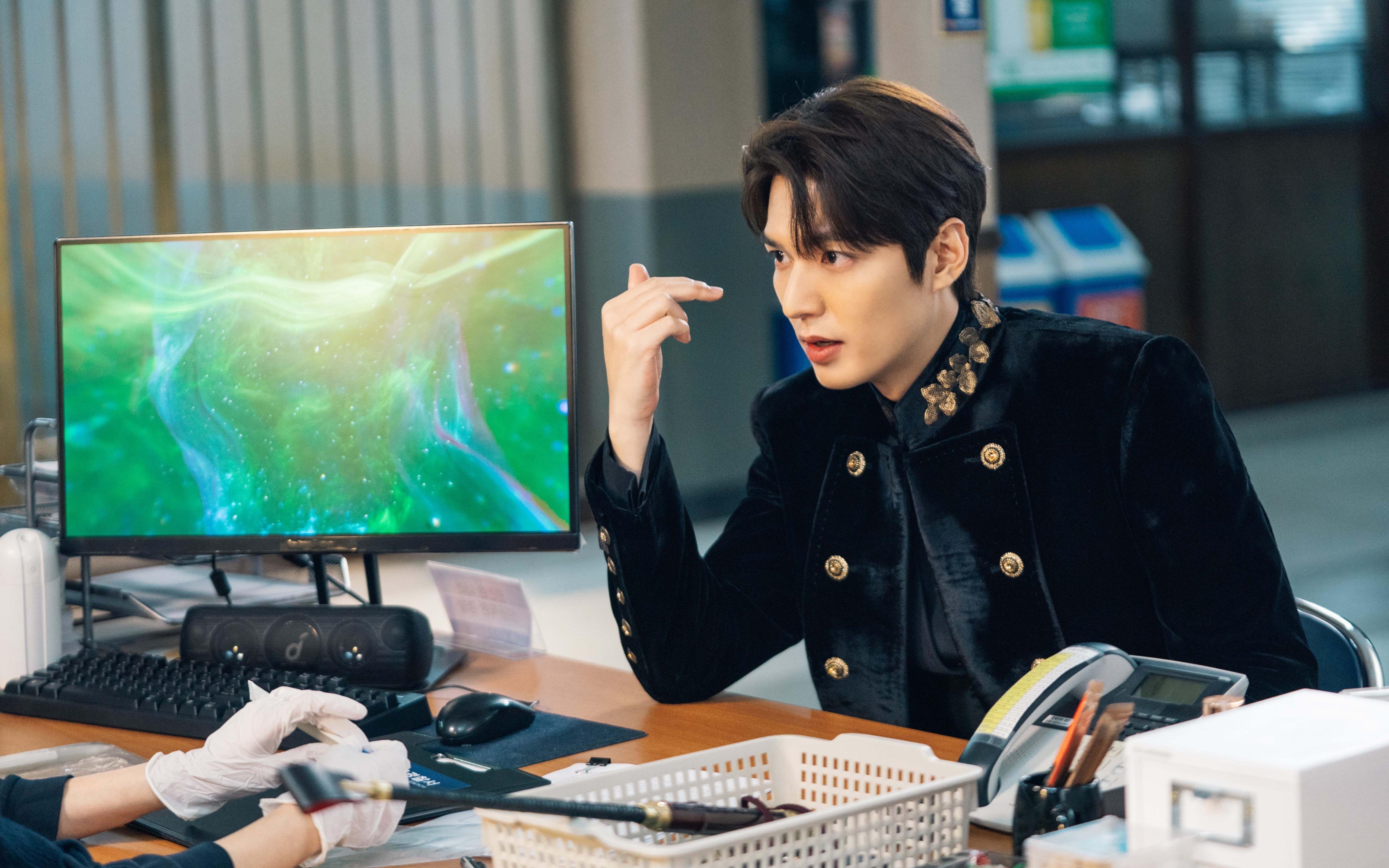 欧冠淘汰赛焦点战，深圳队稳稳拿下步行者，亚洲力量闪耀欧洲赛场