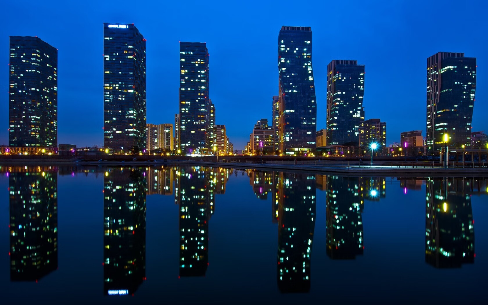 天赋兑现与体系胜利，文班亚马的狂野绽放与爵士的战术碾压